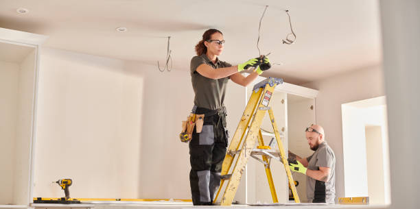 Best Local Electrician Companies  in Highlands, NC